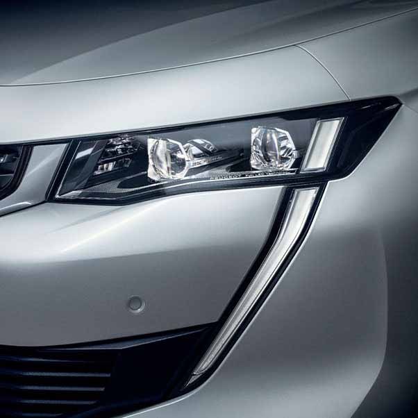 Peugeot 508 - Headlights
