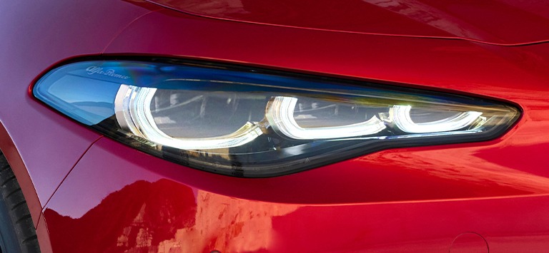 Alfa Romeo Giulia headlights